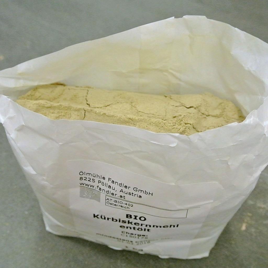 bio-kuerbiskern-trester-fandler